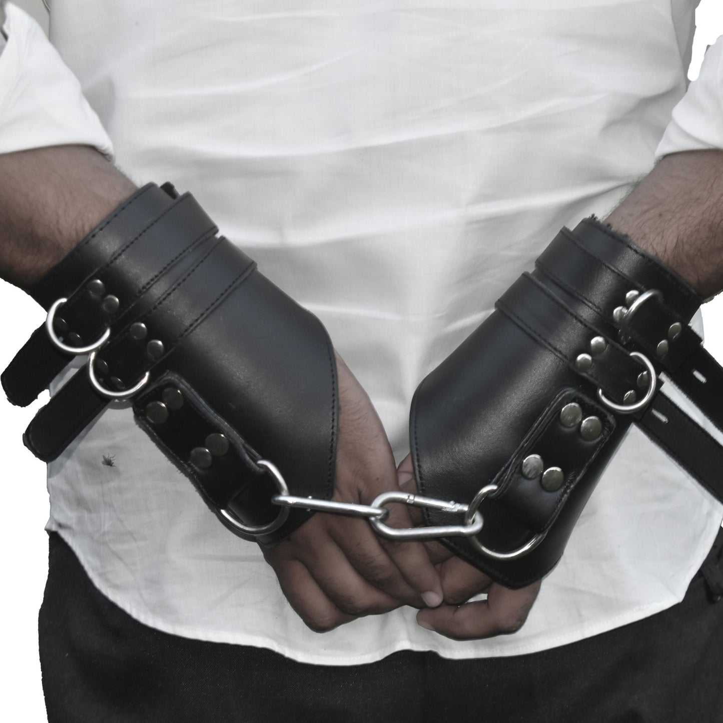Heavy Duty Leather Suspension Wrist Cuffs Padded Adjustable Locking Restraints for Play